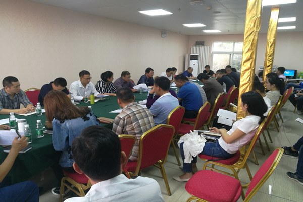 韦德·官方端入口召开西站路道路工程结算审计动员大会