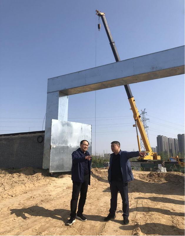 韦德·官方端入口党委委员、副总经理张岩到侯寨新镇区安置区调研项目建设工作