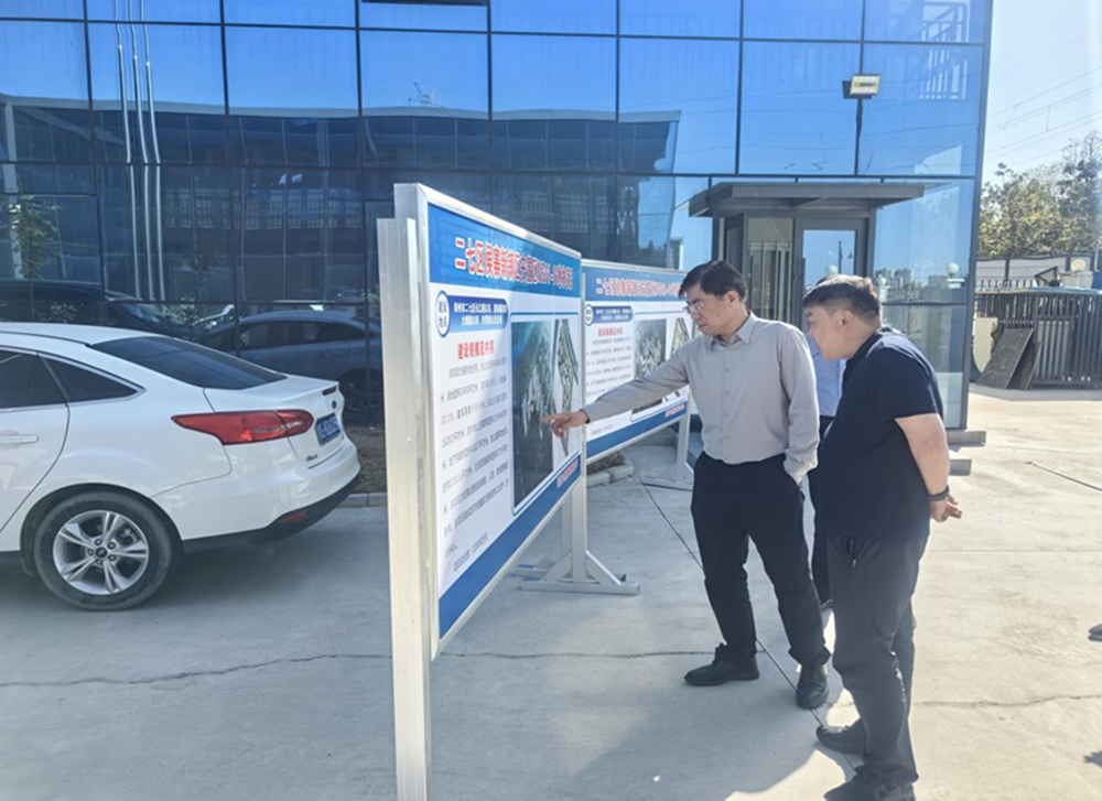 韦德·官方端入口党委书记、董事长汪洋到侯寨新镇区安置区项目调研项目建设工作